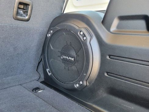 Used 2019 Jeep Wrangler Unlimited Rubicon image 9