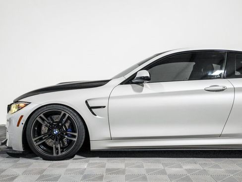 Used 2019 BMW M4 Coupe w/ Competition Package image 14