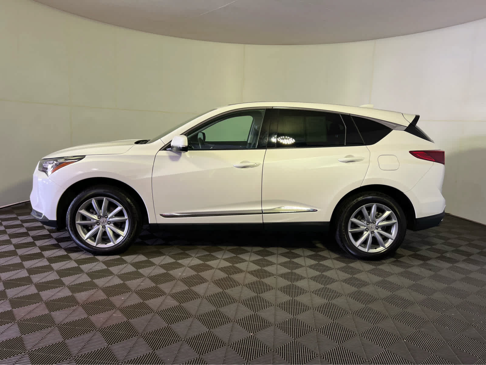 Certified 2024 Acura RDX SH-AWD image 4