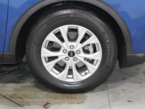 Used 2023 Ford Escape Active image 11