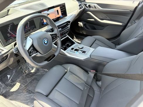 Used 2025 BMW i4 eDrive40 w/ Premium Package RWD image 20