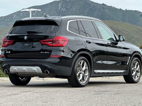 Used 2021 BMW X3 xDrive30e w/ Premium Package image 3