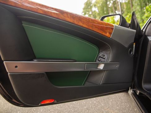 Used 2007 Aston Martin DB9 Volante RWD image 47