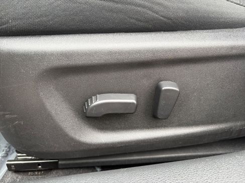 Used 2025 Nissan Altima 2.5 SV image 22