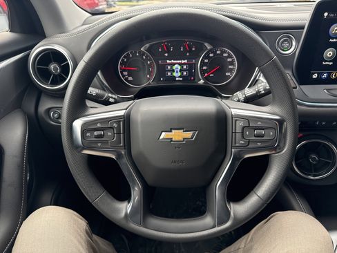 New 2025 Chevrolet Blazer LT w/ Midnight/Sport Edition image 16
