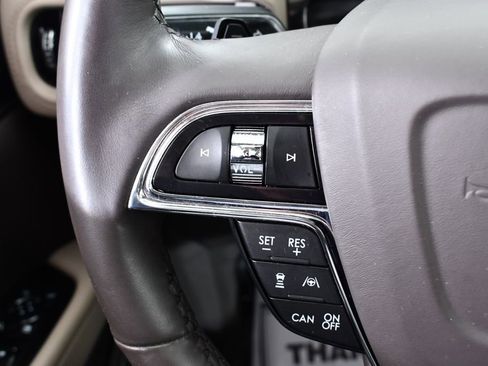 Used 2023 Lincoln Nautilus Reserve w/ Equipment Group 201A image 30