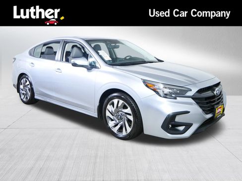 Used 2024 Subaru Legacy Limited AWD/4WD image 1