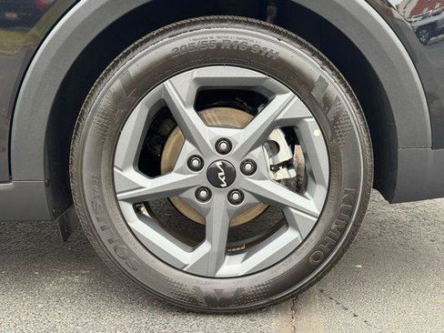 Used 2025 Kia K4 image 15