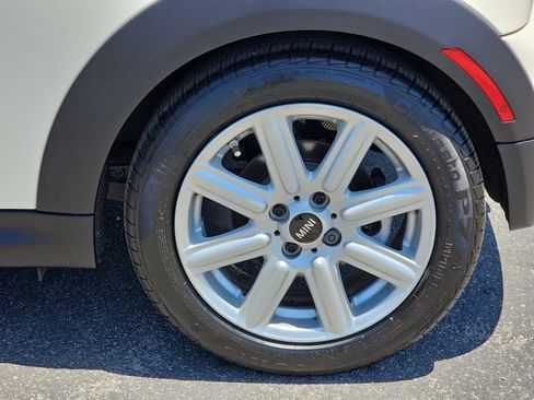 Used 2015 MINI Cooper Roadster S FWD image 27