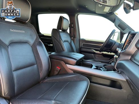 Used 2025 RAM 1500 Laramie AWD/4WD image 15