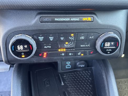 Used 2021 Ford Bronco Sport Outer Banks w/ Outer Banks Package (96D) image 34