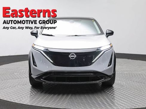 Used 2023 Nissan Ariya FWD image 2