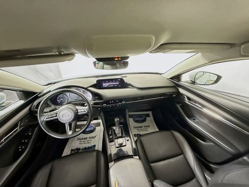 Used 2019 MAZDA MAZDA3 AWD Sedan w/ Preferred Package image 23