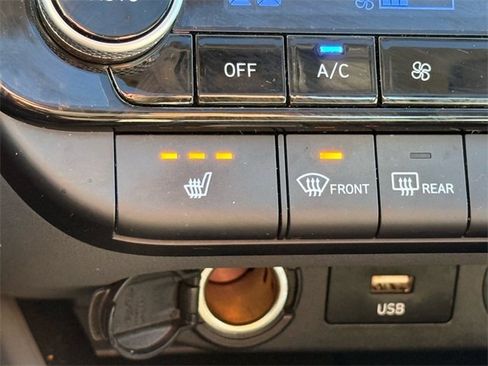 Used 2024 Hyundai Elantra SEL w/ Convenience Package image 21