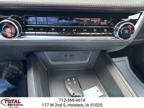 New 2026 Chevrolet Equinox RS w/ Convenience Package III AWD/4WD image 18