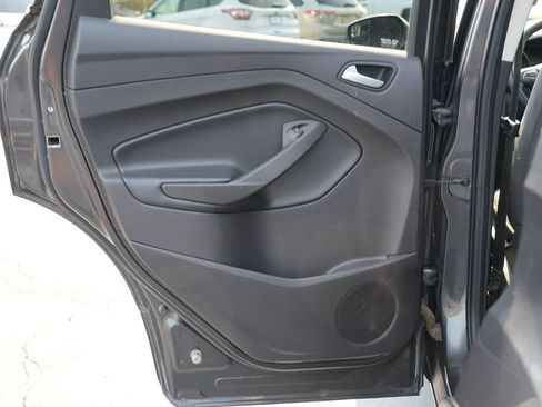 Used 2018 Ford Escape SE AWD/4WD image 19