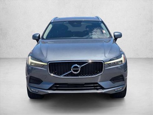 Used 2021 Volvo XC60 T5 Momentum w/ Protection Package Premier FWD image 2