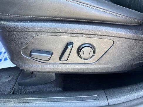 Used 2024 Kia Sorento S AWD/4WD image 14