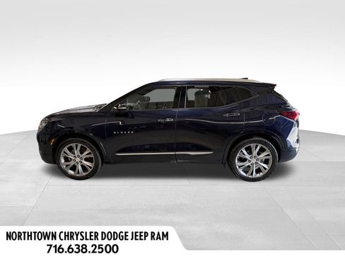 Used 2020 Chevrolet Blazer Premier w/ Driver Confidence II Package AWD/4WD image 2