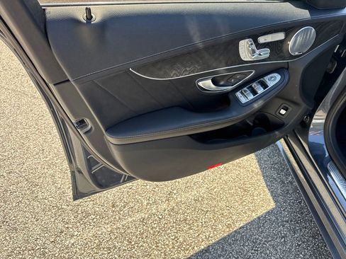 Used 2015 Mercedes-Benz C 300 4MATIC Sedan image 10