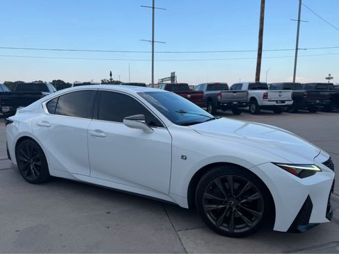 Used 2022 Lexus IS 350 F Sport RWD image 4