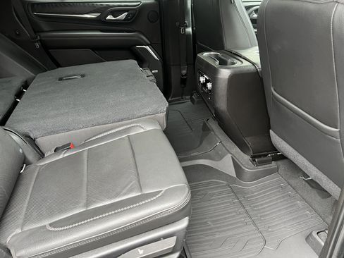 Used 2021 GMC Yukon Denali image 24