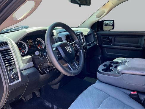 Used 2015 RAM 1500 Express AWD/4WD image 12