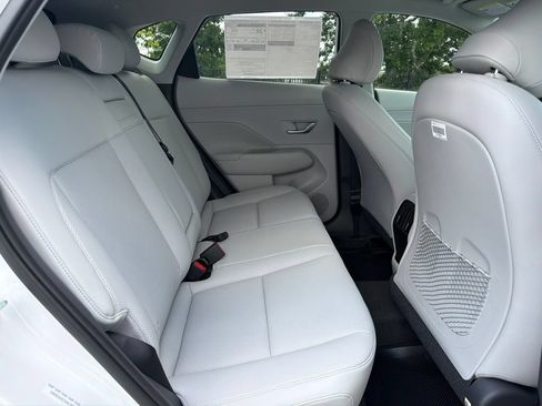 New 2026 Hyundai Kona SEL Premium FWD image 11