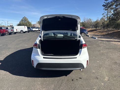 Used 2024 Toyota Corolla LE image 10