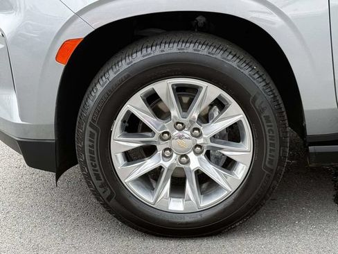 Certified 2023 Chevrolet Tahoe Premier AWD/4WD image 8