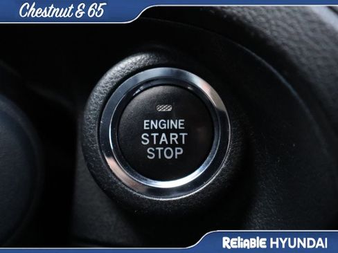 Used 2022 Subaru Forester Premium AWD/4WD image 34