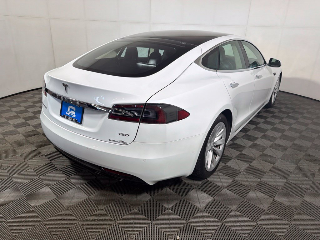 Used 2018 Tesla Model S 75D AWD/4WD image 7