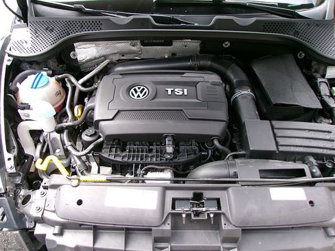 Used 2016 Volkswagen Beetle 1.8T SEL image 10