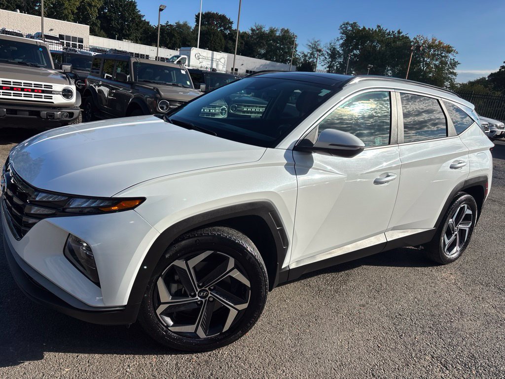 Used 2024 Hyundai Tucson SEL AWD/4WD image 1