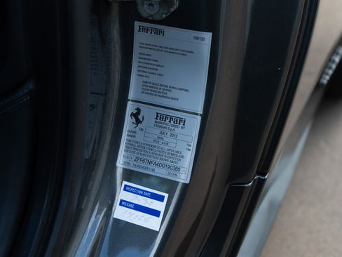 Used 2013 Ferrari 458 Italia Coupe RWD image 43