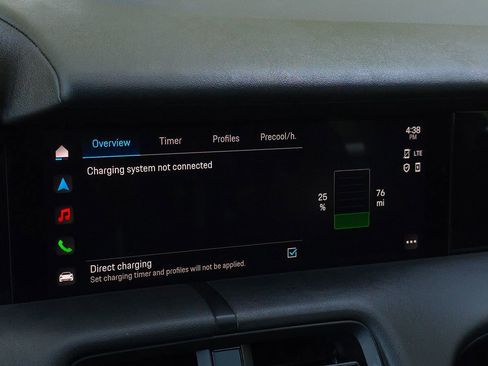 Used 2023 Porsche Taycan image 47