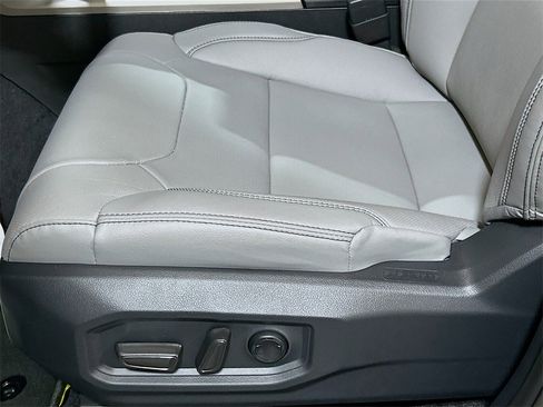 New 2026 Toyota Tundra Limited image 18