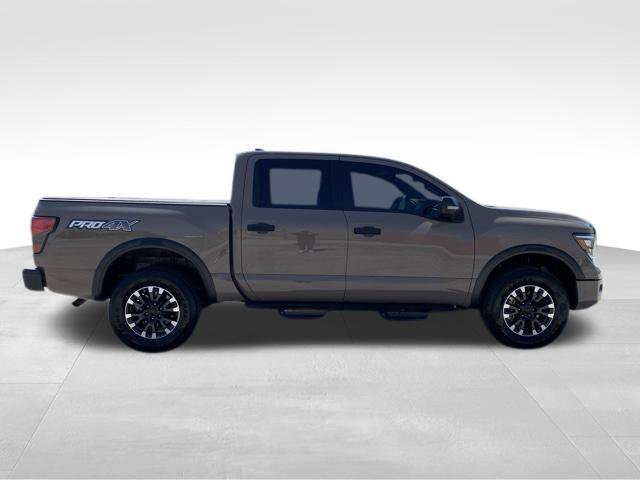 Used 2024 Nissan Titan PRO-4X w/ Pro-4x Convenience Package AWD/4WD image 2