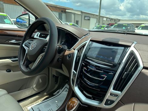 Used 2015 Cadillac SRX Luxury AWD/4WD image 8