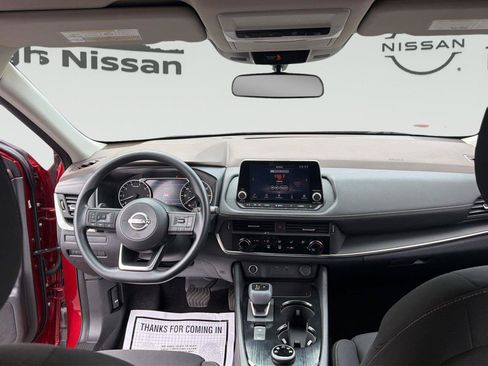 Used 2023 Nissan Rogue S AWD/4WD image 29