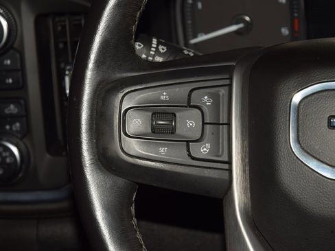 Used 2022 GMC Sierra 3500 Denali w/ Denali Ultimate Package image 37