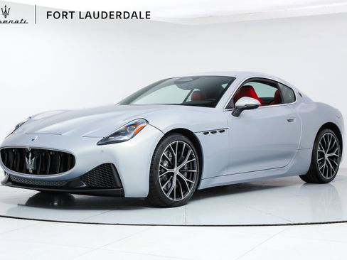 New 2026 Maserati GranTurismo Modena image 1