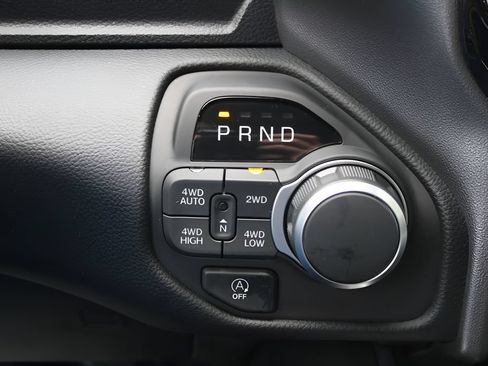 New 2026 RAM 1500 Lone Star AWD/4WD image 22