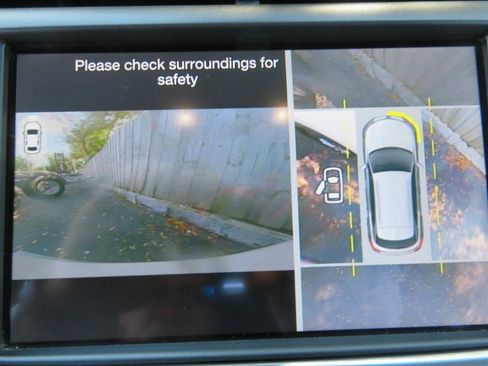 Used 2017 Lincoln MKX Reserve w/ Driver Assistance Package image 22