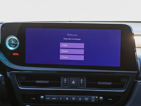 Used 2024 Lexus ES 300h F Sport w/ Accessory Package (Z2) image 14