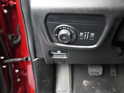 Used 2021 Jeep Grand Cherokee L Limited image 33