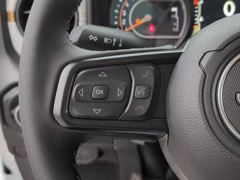 New 2026 Jeep Gladiator Sport AWD/4WD image 26