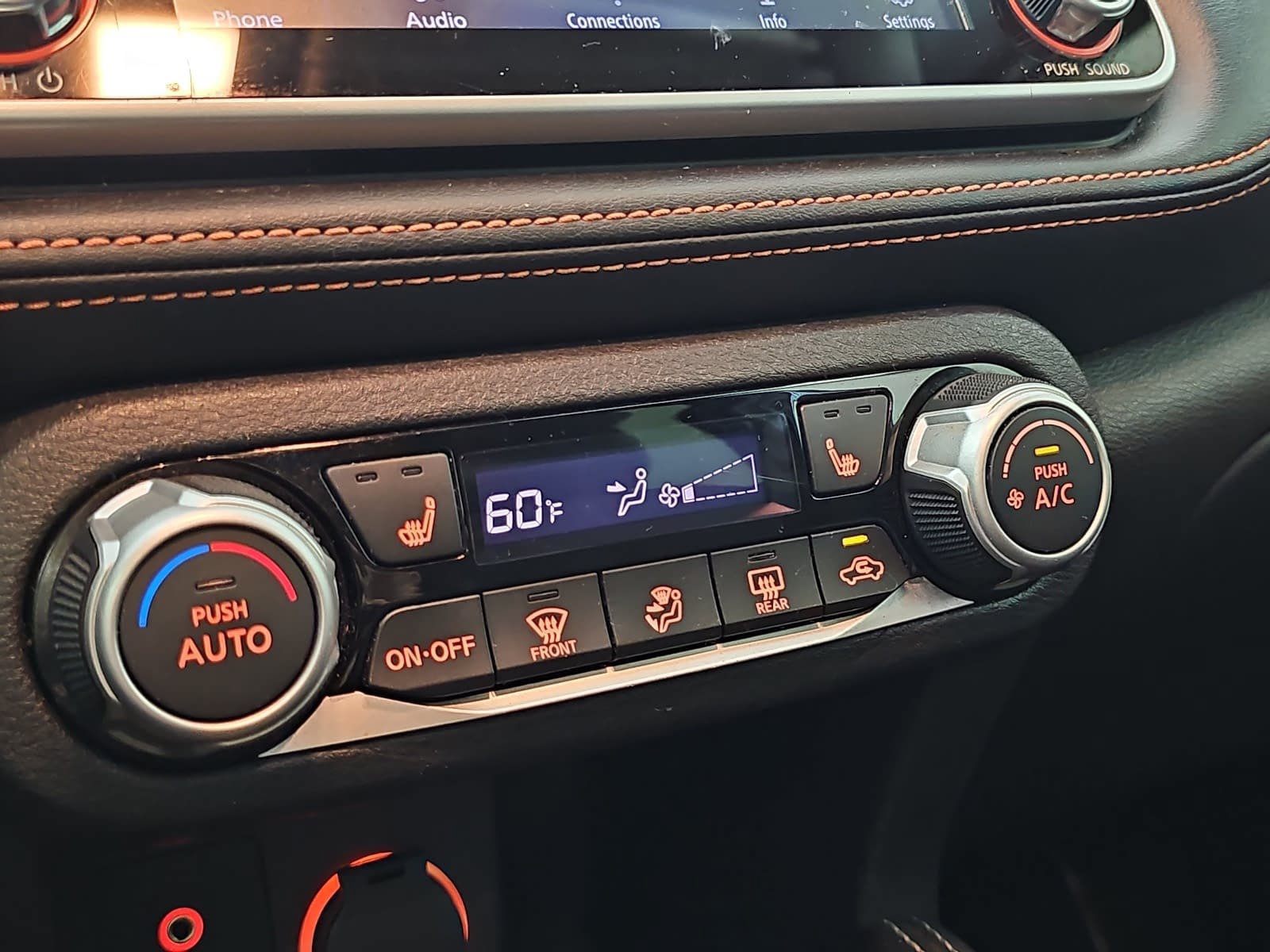 Used 2020 Nissan Kicks SR w/ SR Premium Package FWD image 21