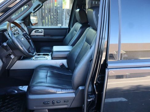 Used 2008 Ford Expedition EL Limited image 19
