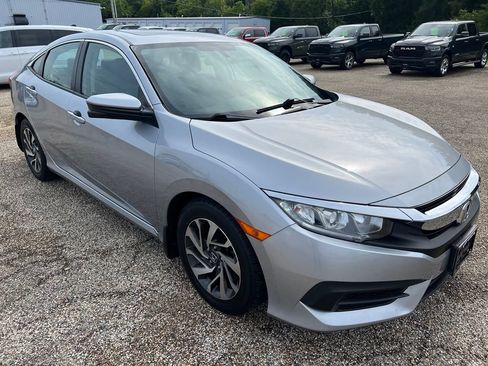 Used 2017 Honda Civic EX image 7